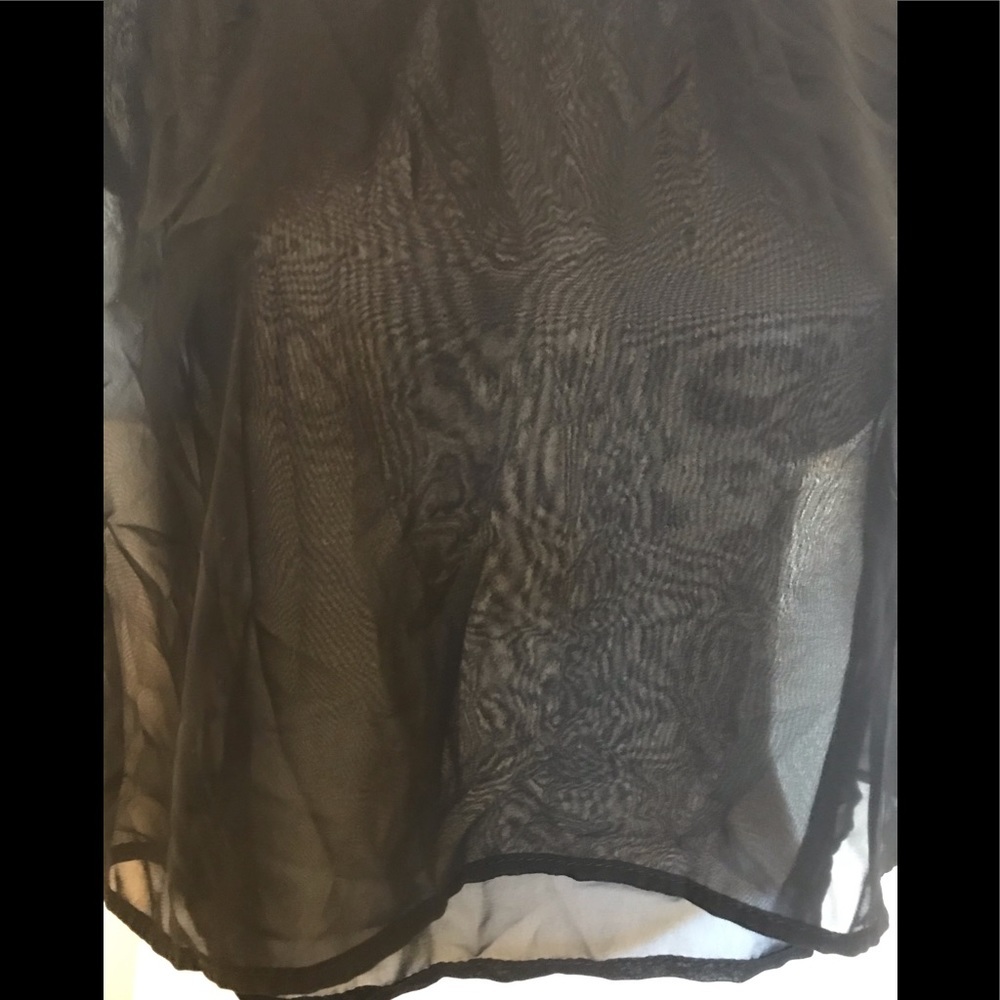 𝅺Everly Top - Picture 3 of 5